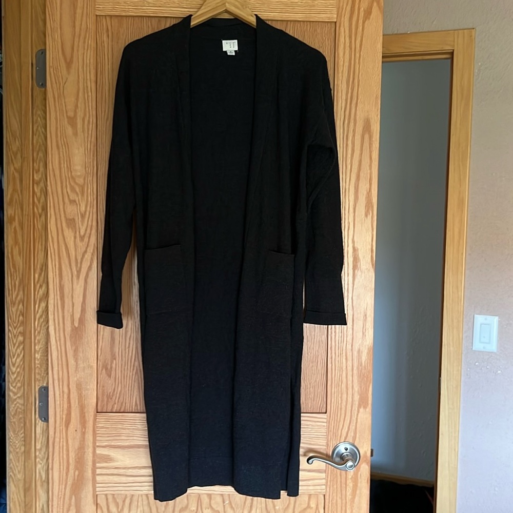 A new day black long sleeve open front cardigan size medium with pockets